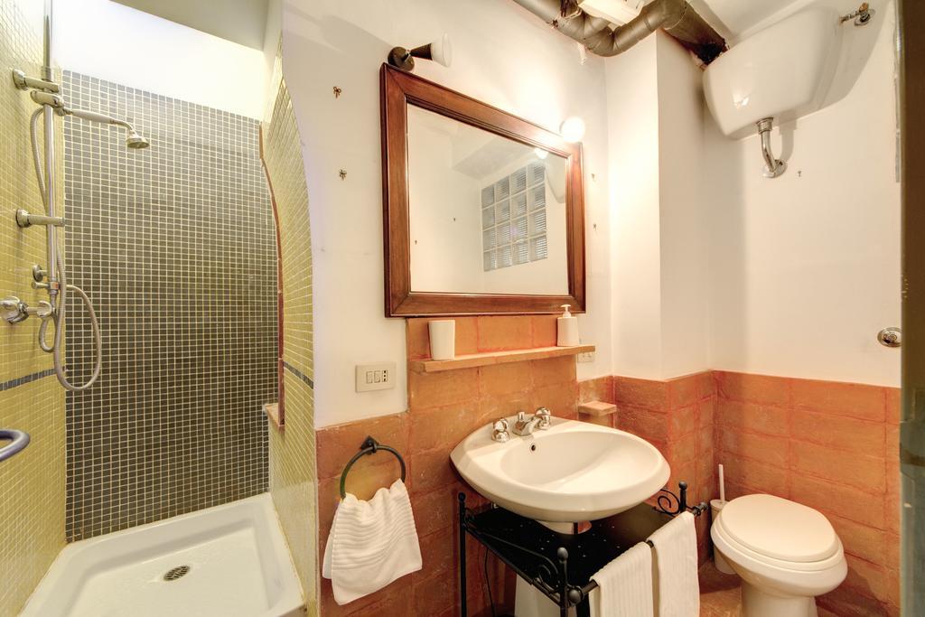 Апартаменты Trastevere Hyperloft & Garden Рим Экстерьер фото