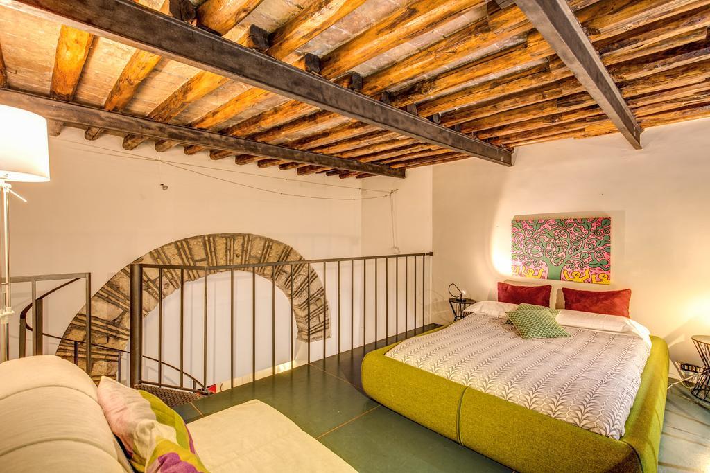 Апартаменты Trastevere Hyperloft & Garden Рим Экстерьер фото
