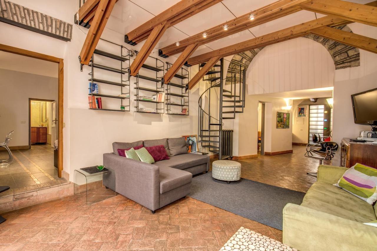 Апартаменты Trastevere Hyperloft & Garden Рим Экстерьер фото