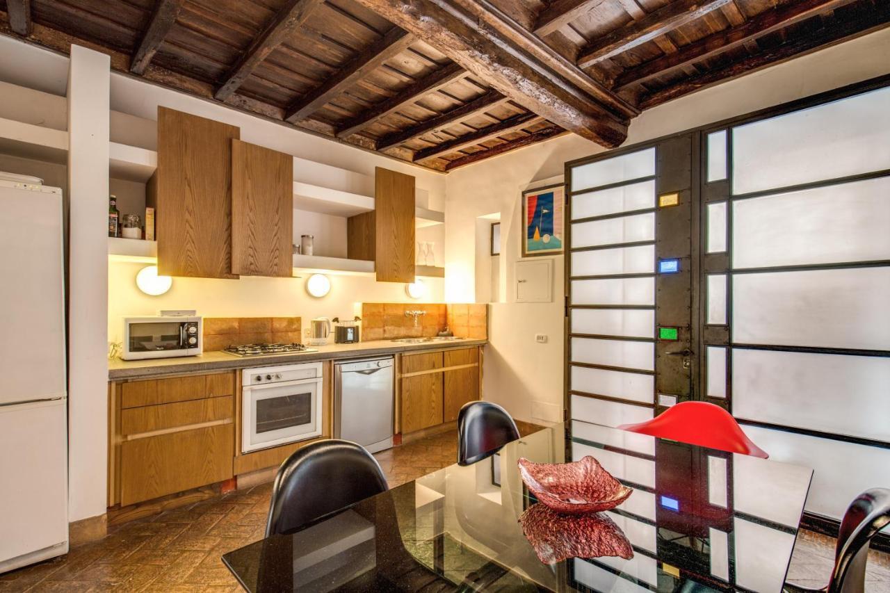 Апартаменты Trastevere Hyperloft & Garden Рим Экстерьер фото