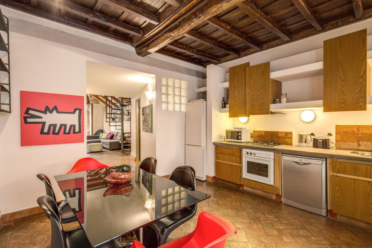 Апартаменты Trastevere Hyperloft & Garden Рим Экстерьер фото